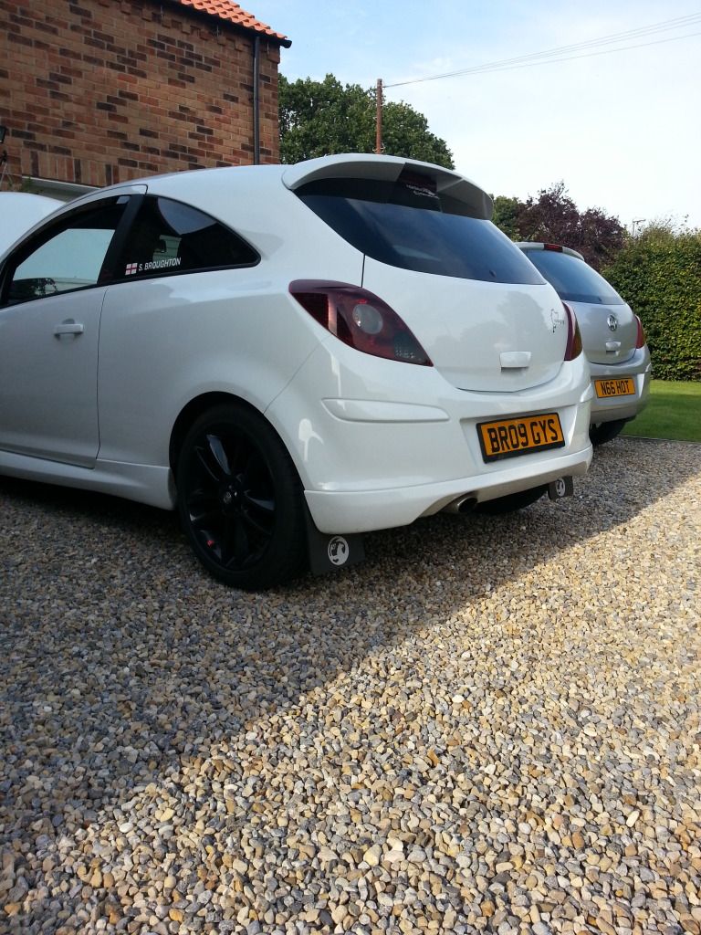 corsa d mudflaps