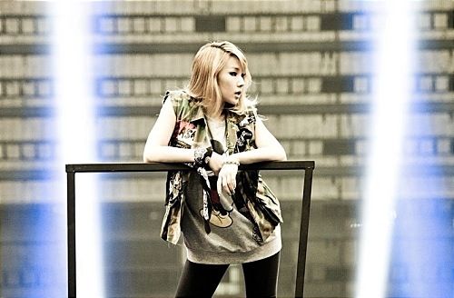 lee chaerin photo:  f85618da.jpg