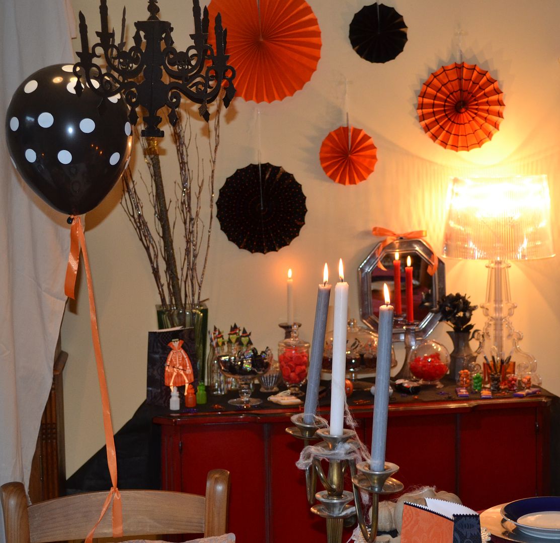  photo halloween-mesa-dulces-sweet-table-decoracioacuten-ideas-naranja-negro-chic12_zps5a31fa9a.jpg