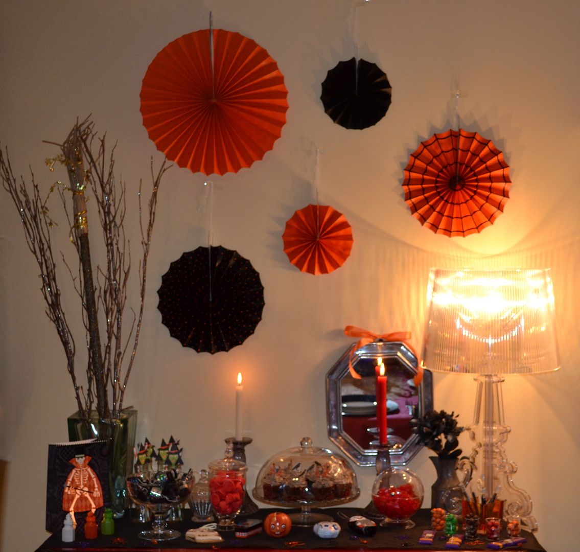  photo halloween-mesa-dulces-sweet-table-decoracioacuten-ideas-naranja-negro-chic13_zps52fbdff4.jpg